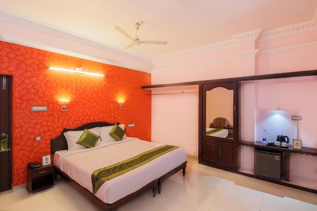 Treebo Moonlight Hotel Thiruvananthapuram Exterior foto