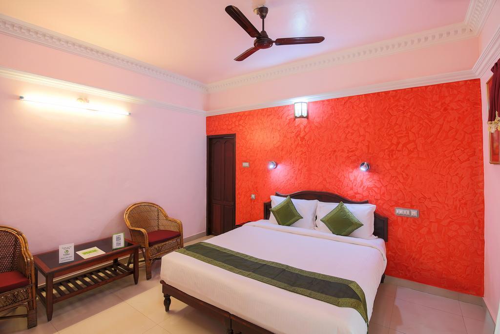 Treebo Moonlight Hotel Thiruvananthapuram Exterior foto